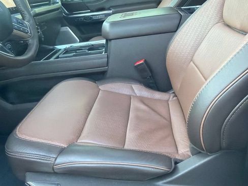 Used 2025 Ford F250 King Ranch w/ Tremor Off-Road Package AWD/4WD image 7