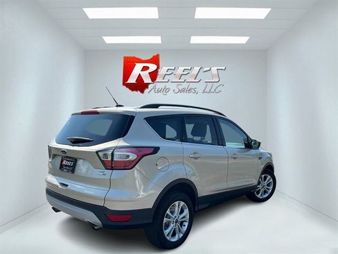 Used 2017 Ford Escape SE w/ SE Leather Comfort Package AWD/4WD image 7