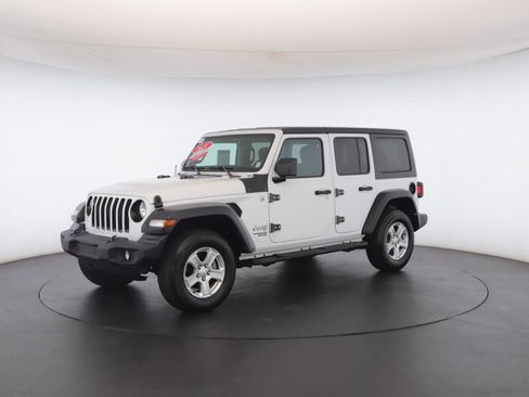 Used 2021 Jeep Wrangler Unlimited Sport image 38