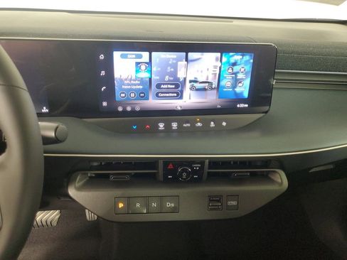 New 2026 Nissan Leaf w/ Floor Mat Package (S+) FWD image 16