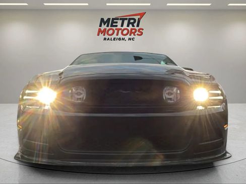 Used 2013 Ford Mustang GT Premium w/ Comfort Pkg image 5
