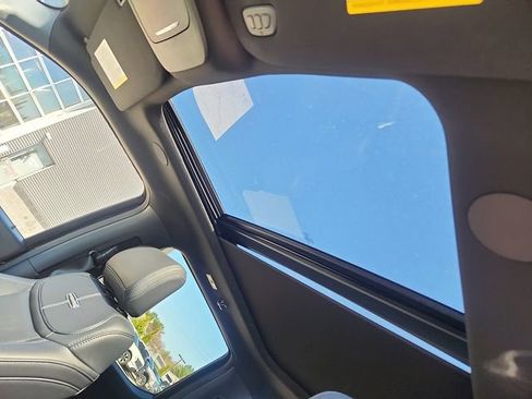 Certified 2025 Ford F150 Platinum w/ Equipment Group 702A High AWD/4WD image 21