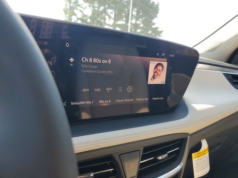 New 2026 Buick Encore GX Sport Touring image 23