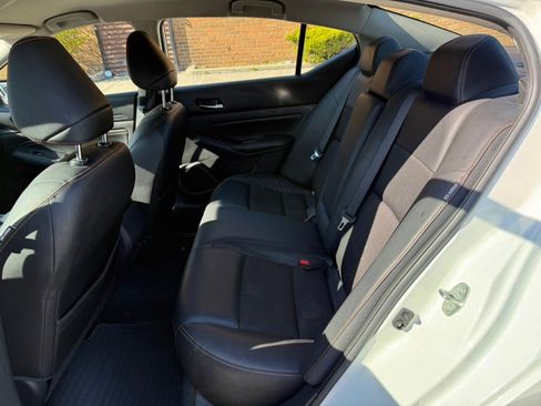 Used 2020 Nissan Altima 2.5 SR image 8