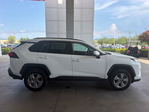 Certified 2025 Toyota RAV4 XLE AWD/4WD image 6