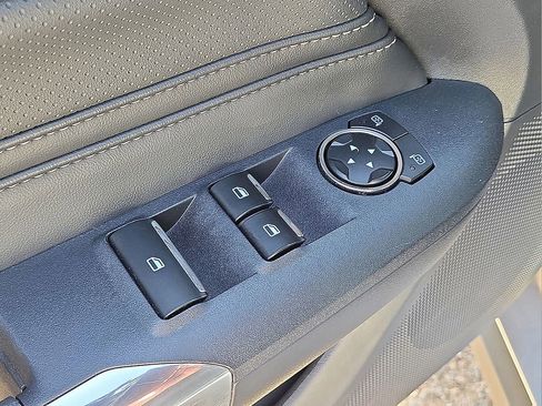 Used 2025 Ford Mustang Premium image 19