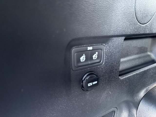 Used 2025 Kia Telluride S AWD/4WD image 31