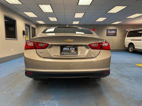 Certified 2025 Chevrolet Malibu LT image 7