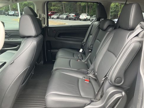 Certified 2026 Honda Odyssey EX-L image 31