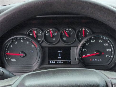 Used 2024 Chevrolet Silverado 2500 Custom w/ Custom Convenience Package AWD/4WD image 16