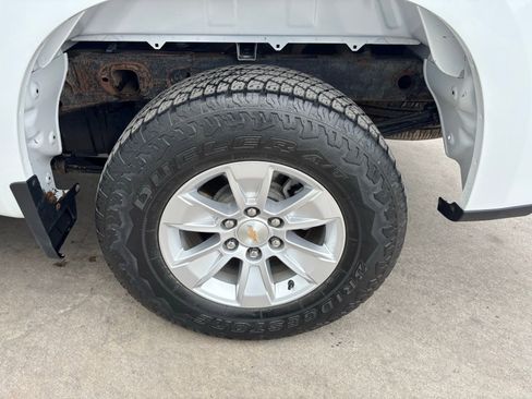 Used 2023 Chevrolet Silverado 1500 LT w/ Work Truck Package image 10