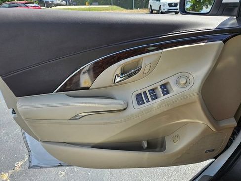 Used 2015 Buick LaCrosse Premium w/ Driver Confidence Package #1 FWD image 31