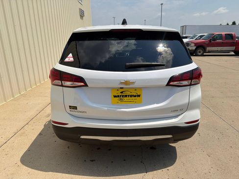 Used 2022 Chevrolet Equinox LT AWD/4WD image 6