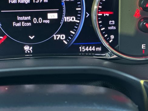 Used 2023 GMC Acadia Denali w/ Denali Ultimate Package image 37