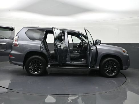 Used 2022 Lexus GX 460 Premium w/ Premium Plus Package AWD/4WD image 43