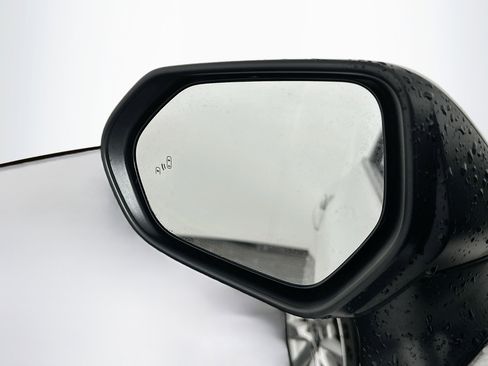 Used 2025 Toyota Camry LE image 16