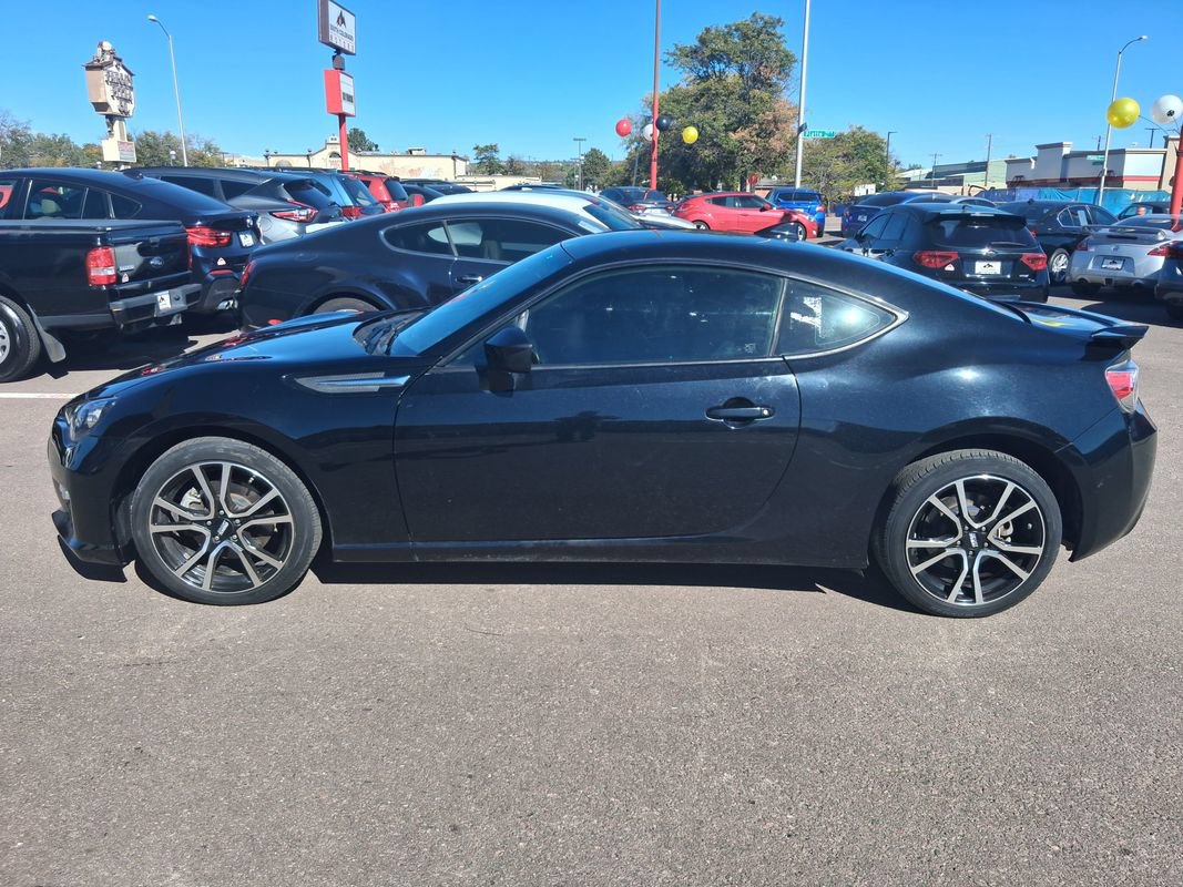 Used 2015 Subaru BRZ Limited w/ Popular Package #1B RWD image 4