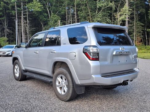 Used 2024 Toyota 4Runner SR5 image 11