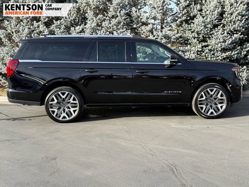 Used 2025 Ford Expedition Max Platinum w/ Platinum Ultimate Package image 11