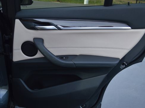 Used 2016 BMW X1 xDrive28i image 29