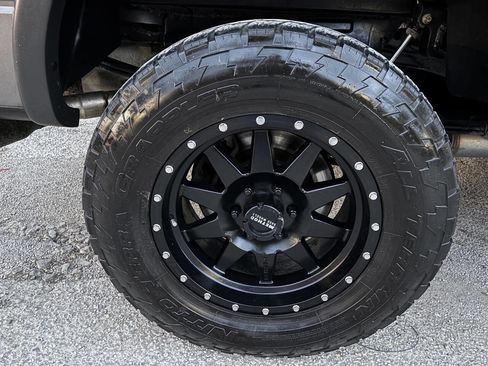 Used 2014 Ford F150 FX4 w/ Equipment Group 402A Luxury image 43