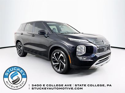 Used 2023 Mitsubishi Outlander SE