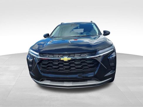 New 2026 Chevrolet Trax LT w/ LT Convenience Package FWD image 8