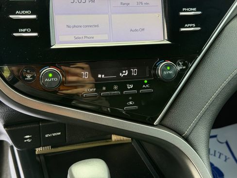 Used 2018 Toyota Camry XSE w/ Driver Assist Package FWD image 23