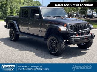 Used 2025 Jeep Gladiator Mojave AWD/4WD video 1