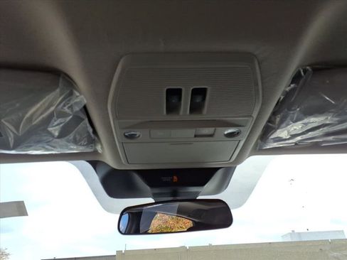 New 2026 Nissan Kicks SV w/ SV Premium Package image 24