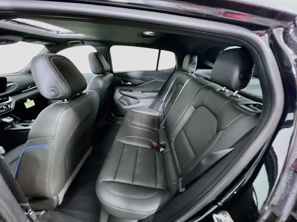 New 2026 Buick Envista Sport Touring w/ Convenience I Package FWD image 23