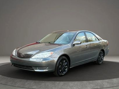 Used 2005 Toyota Camry LE