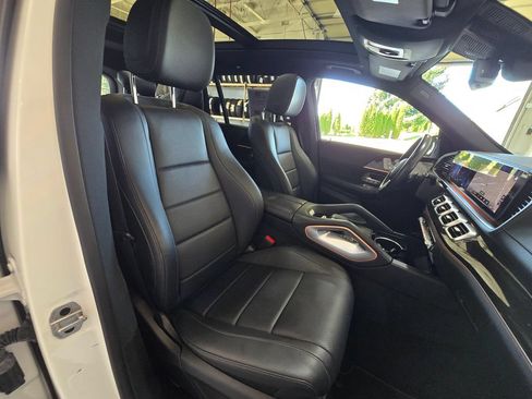 Used 2022 Mercedes-Benz GLS 450 4MATIC image 32