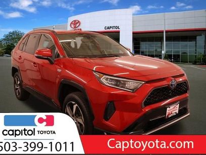 Used 2021 Toyota RAV4 SE w/ Weather & Moonroof Package
