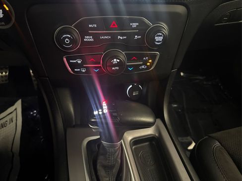 Used 2022 Dodge Charger Scat Pack w/ Plus Group RWD image 36