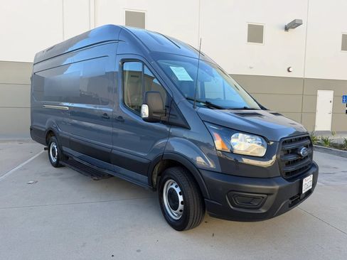 Used 2020 Ford Transit 250 148 High Roof Extended RWD image 3