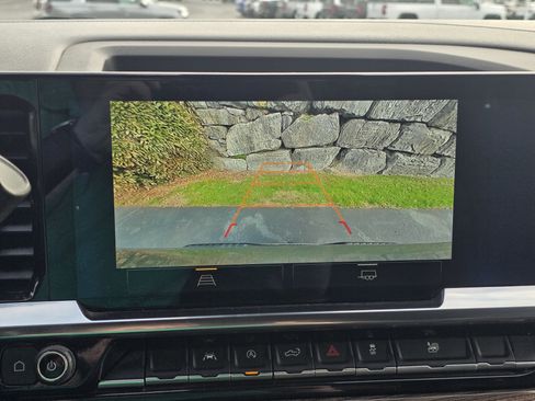 Used 2025 Chevrolet Silverado 1500 LT w/ Work Truck Package image 25