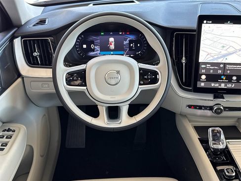 New 2026 Volvo XC60 B5 Ultra image 13