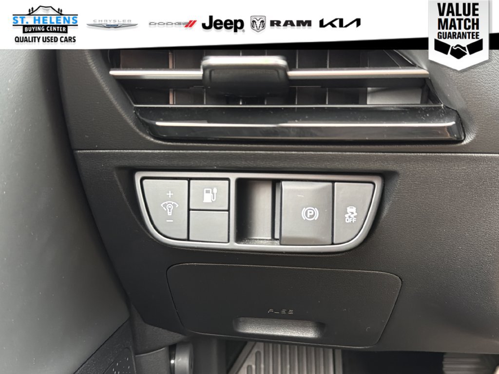 Used 2024 Kia EV6 Light AWD/4WD image 17