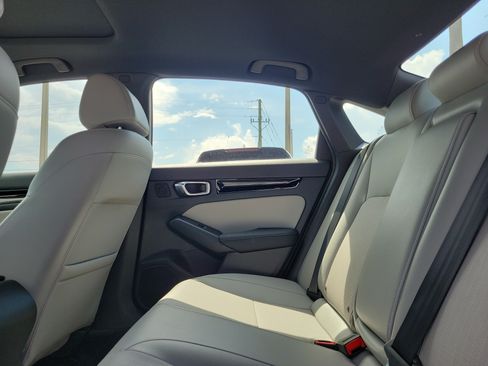 Certified 2025 Honda Civic Sport image 11