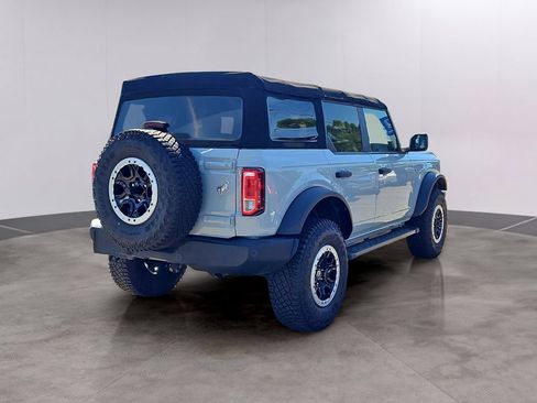 Used 2022 Ford Bronco Big Bend w/ Sasquatch Package AWD/4WD image 4