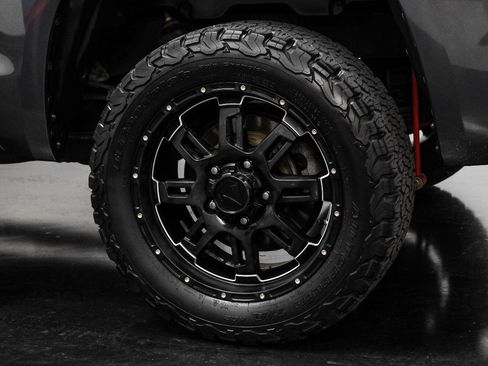 Used 2017 Toyota Tundra SR5 image 53