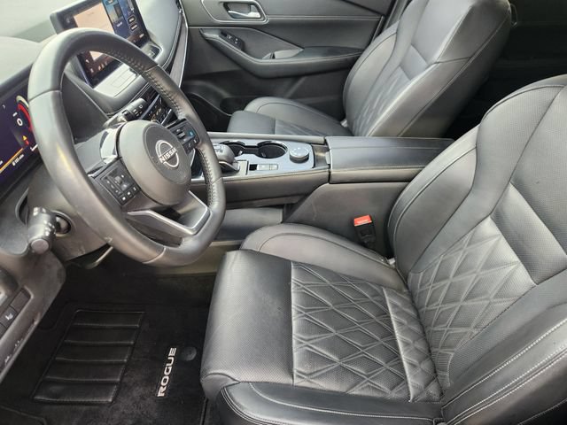 Used 2024 Nissan Rogue Platinum w/ Platinum Premium Package AWD/4WD image 13