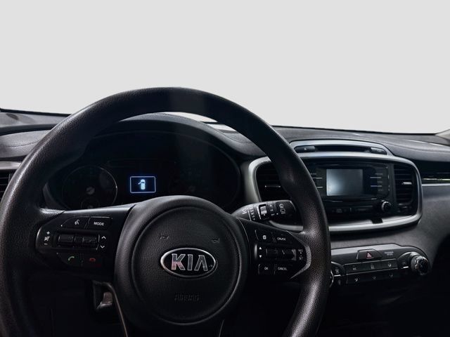 Used 2016 Kia Sorento FWD image 10