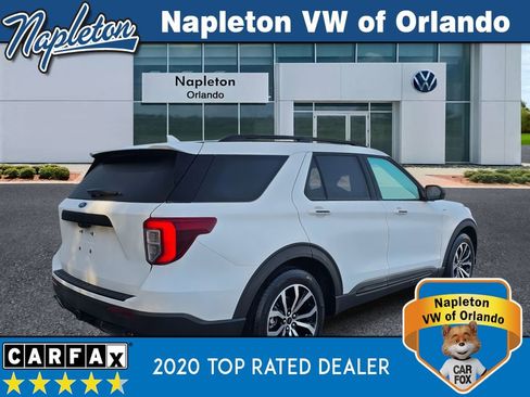 Used 2024 Ford Explorer ST-Line w/ Class IV Trailer Tow Package image 4