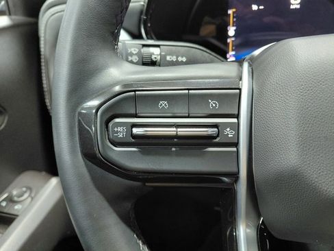 Certified 2023 Chevrolet Colorado LT w/ LT Convenience Package III image 43