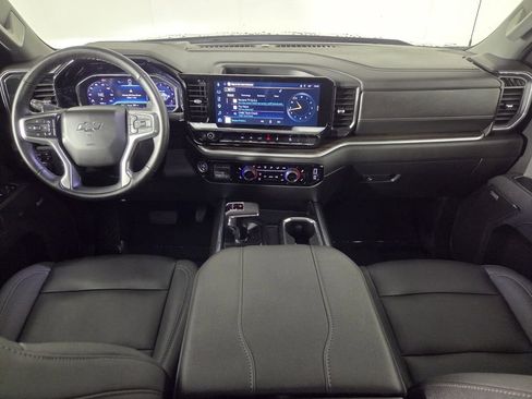Used 2025 Chevrolet Silverado 1500 RST w/ Convenience Package II AWD/4WD image 30
