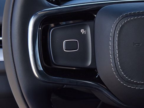 New 2025 Lincoln Navigator Reserve w/ Jet Appearance Package image 25