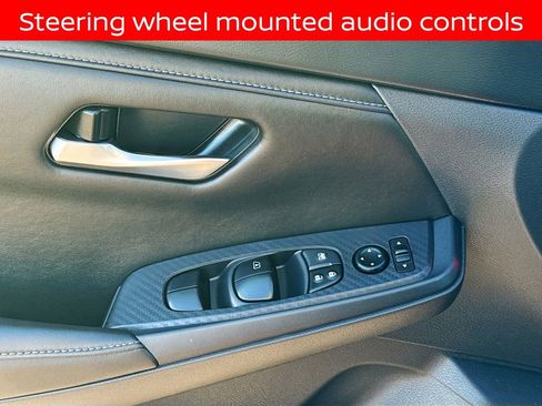 Used 2024 Nissan Sentra SV w/ Trunk Package image 17