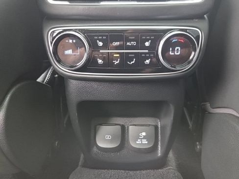 Used 2024 Genesis GV80 3.5T w/ Prestige Package AWD/4WD image 27